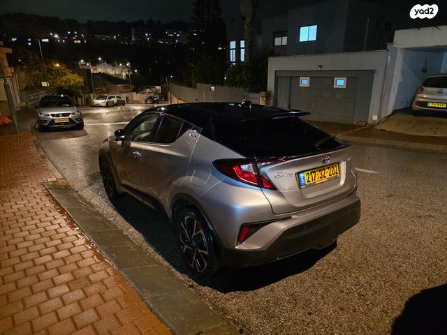 טויוטה C-HR
