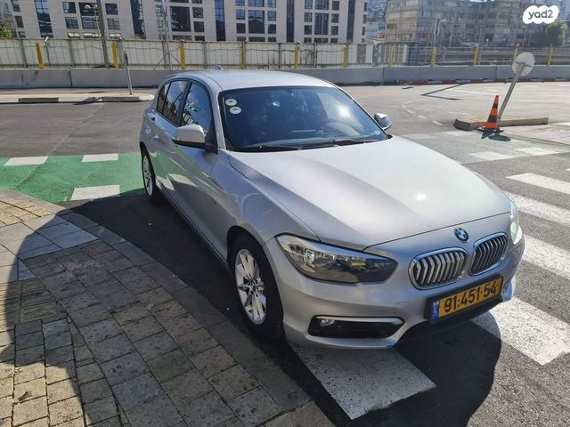 מודעת רכב ב מ וו סדרה 1