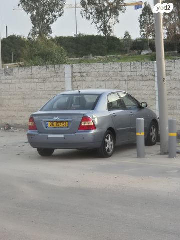 טויוטה קורולה