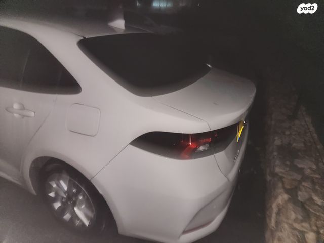 טויוטה קורולה