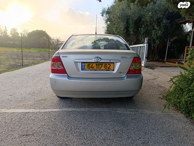 טויוטה קורולה