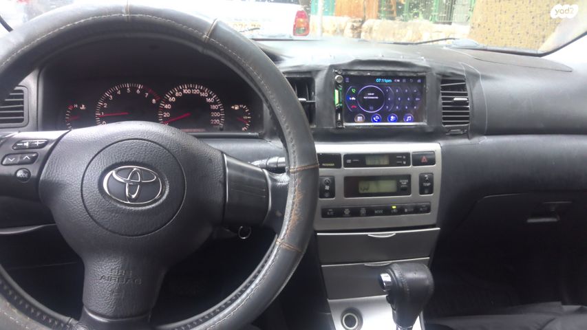 מודעת רכב טויוטה קורולה