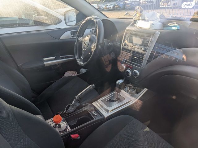 סובארו אימפרזה