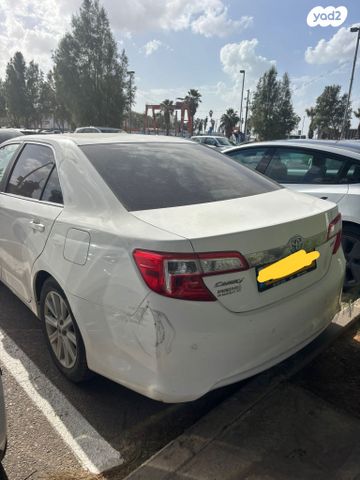 מודעת רכב טויוטה קאמרי