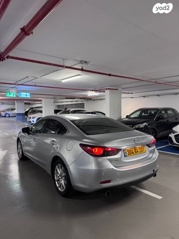 מודעת רכב מאזדה 6