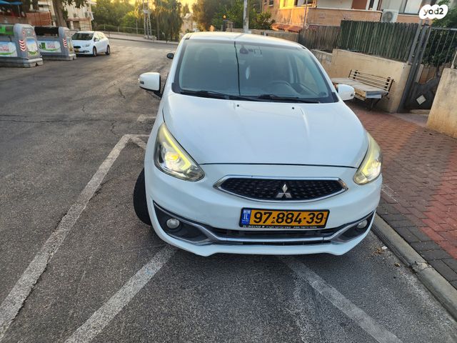 מיצובישי ספייס סטאר