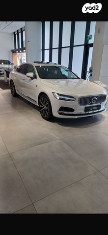 וולוו S90