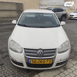 מודעת רכב פולקסווגן ג'טה