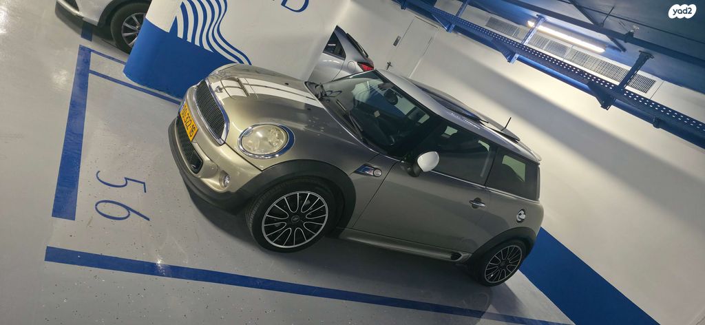 מודעת רכב מיני קופר