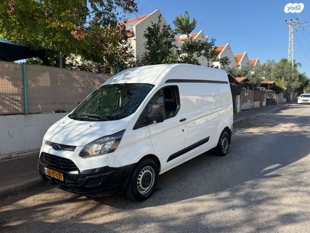 פורד טרנזיט קוסטום