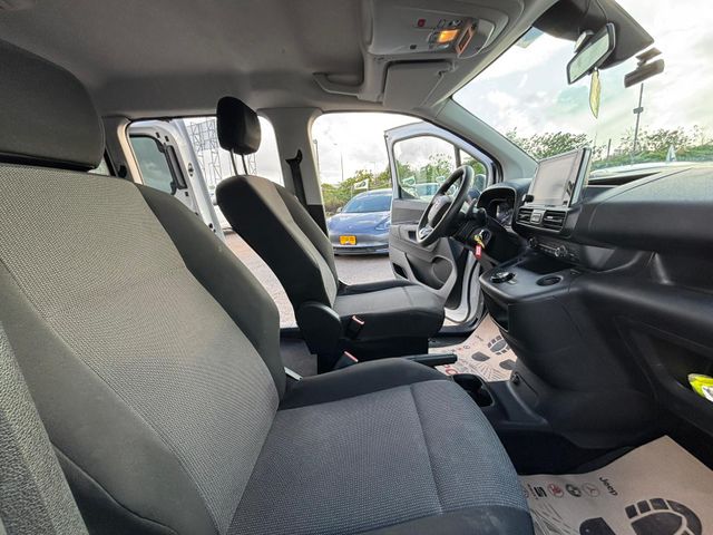 טויוטה פרואייס סיטי