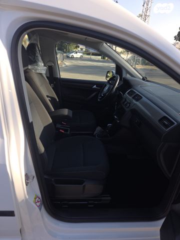 פולקסווגן קאדי