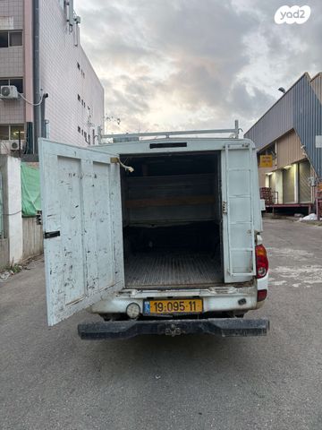 מיצובישי טרייטון / L200