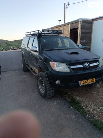 מודעת רכב טויוטה היילקס