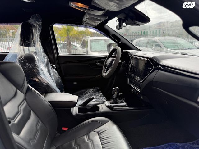 איסוזו די-מקס