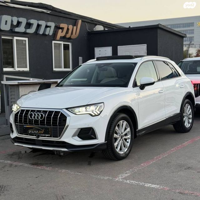 מודעת רכב אאודי Q3