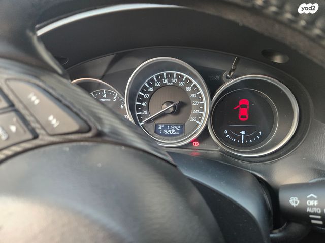 מודעת רכב מאזדה CX-5