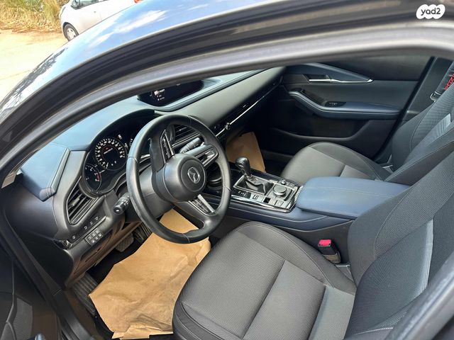 מאזדה CX-30