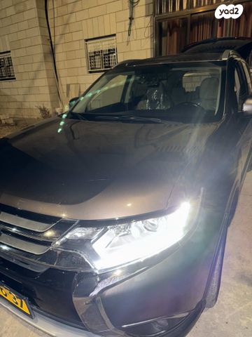 מיצובישי אאוטלנדר