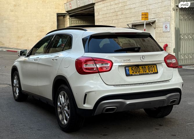 מרצדס-בנץ GLA