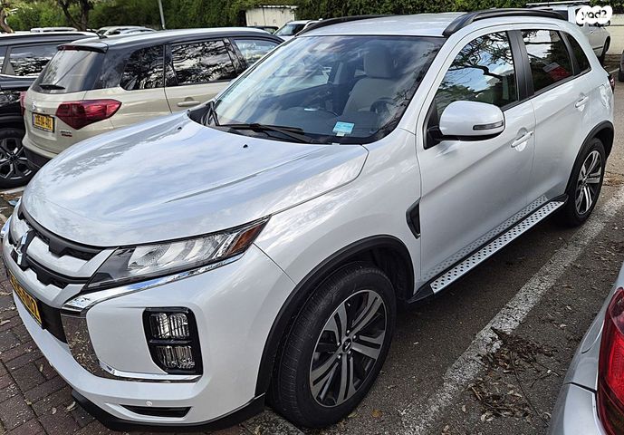 מיצובישי ASX