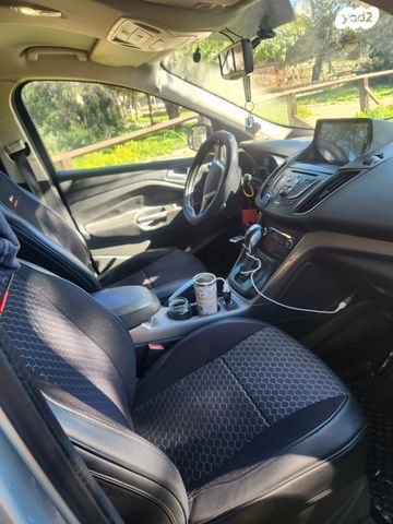 מודעת רכב פורד קוגה