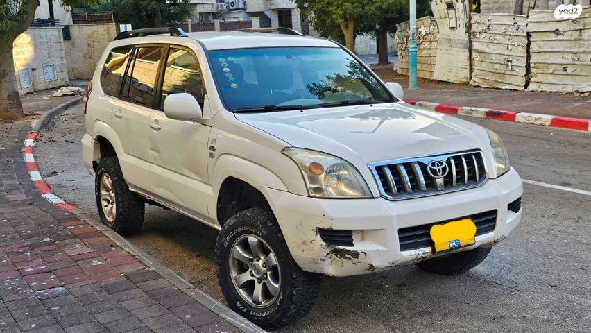 טויוטה לנד קרוזר