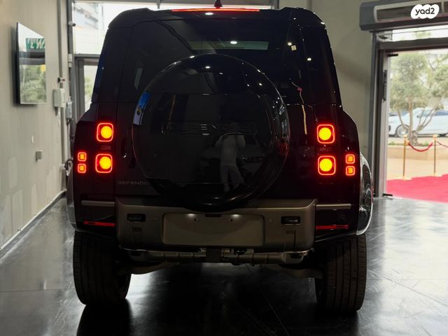 לנד רובר דיפנדר