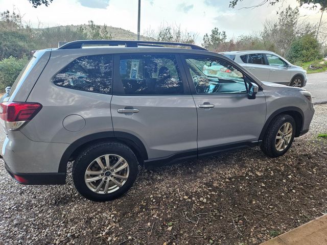 מודעת רכב סובארו פורסטר