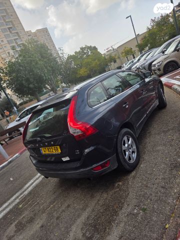 וולוו XC60