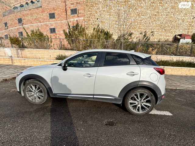 מאזדה CX-3