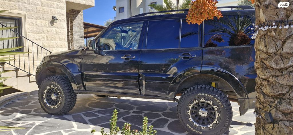 מיצובישי פג'רו