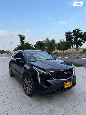 מודעת רכב קאדילק XT4