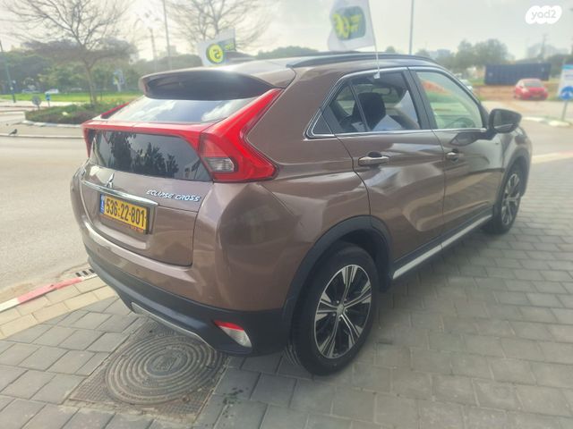 מיצובישי אקליפס קרוס