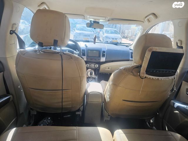 מיצובישי אאוטלנדר