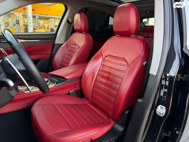 אלפא רומיאו סטלביו