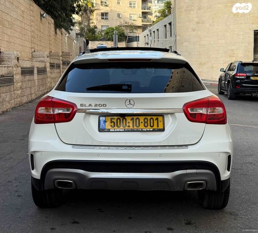 מרצדס-בנץ GLA