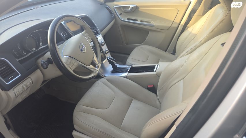וולוו XC60