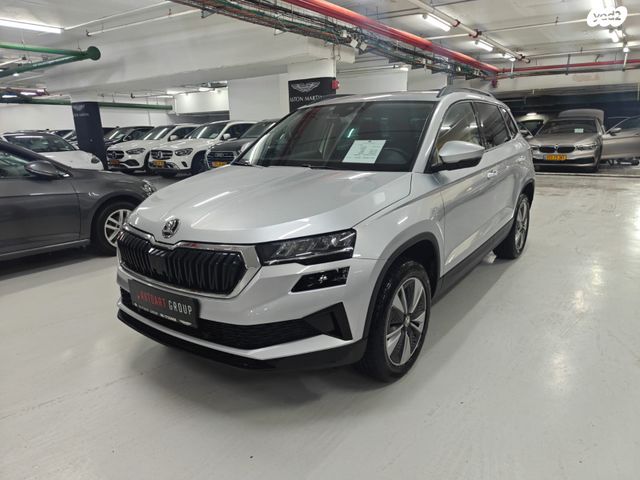 מודעת רכב סקודה קארוק