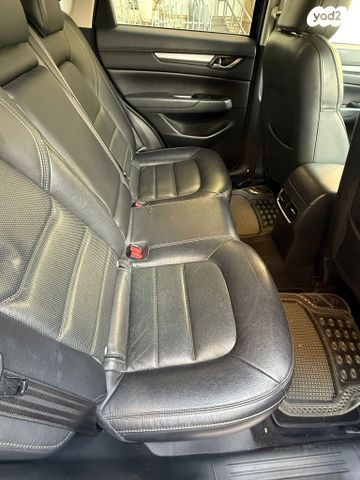 מודעת רכב מאזדה CX-5