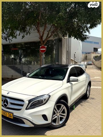 מודעת רכב מרצדס-בנץ GLA