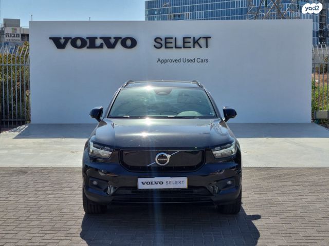 מודעת רכב וולוו XC40 1