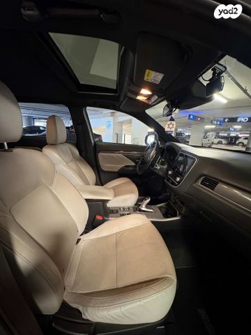 מודעת רכב מיצובישי אאוטלנדר