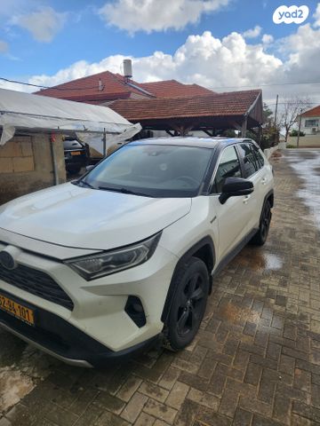 מודעת רכב טויוטה RAV4