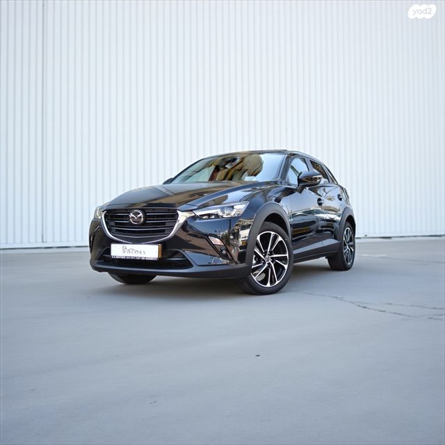 מודעת רכב מאזדה CX-3