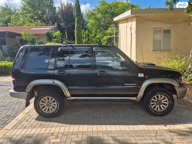 איסוזו טרופר