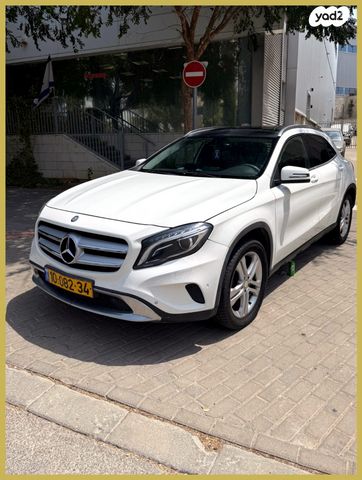 מרצדס-בנץ GLA