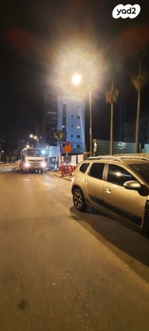 מודעת רכב דאצ'יה דאסטר