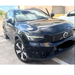 מודעת רכב וולוו XC40