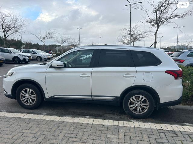 מודעת רכב מיצובישי אאוטלנדר